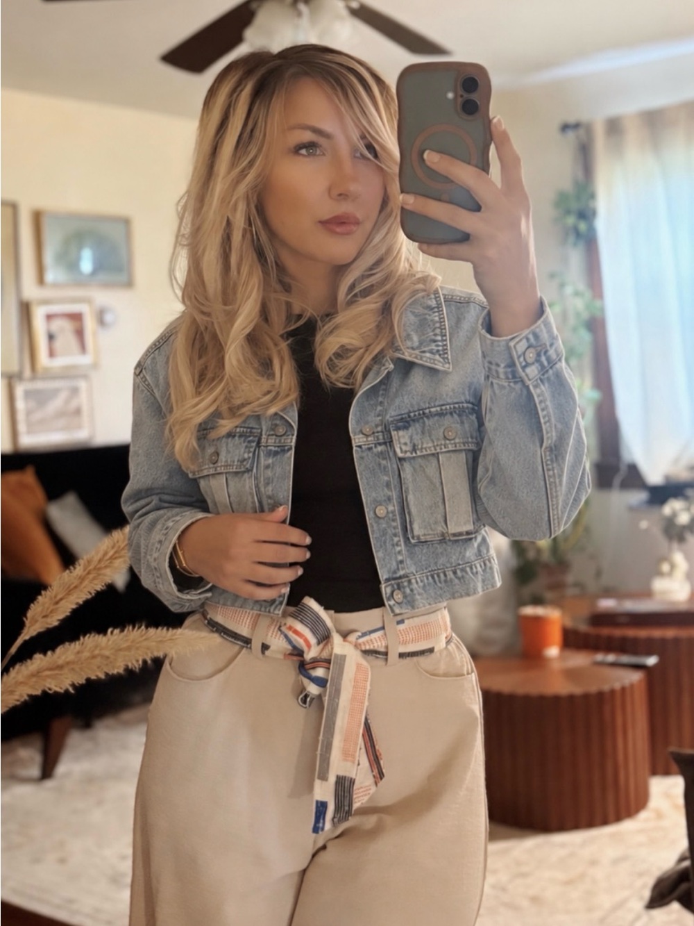 Cropped Light Wash Denim Jacket with Front Flap Pockets - Women